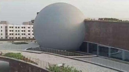 दरभंगा: चन्द्रयान 3 की लैंडिंग का प्रसारण देखने के लिए तारामंडल में उमड़ी भीड़, लोगो में खुशी