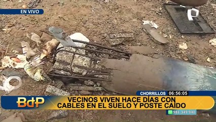 Chorrillos: vecinos denuncian que conviven con poste caído y cables en el suelo desde hace días