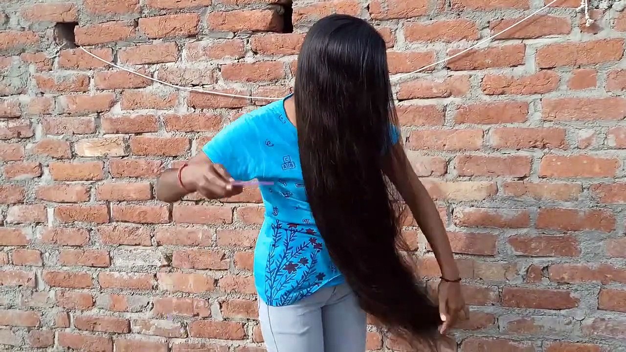 highponytail style in heavy volumeable hair ------ see how I manage my long and thick hair --