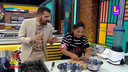 La Herbolaria le regaló su "corazón" a José Peláez en 'El Gran Chef Famosos'.