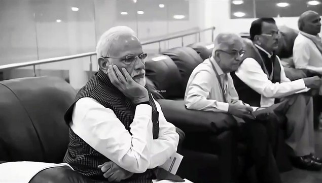 Dünyada ilk: Hindistan'ın uzay aracı Chandrayaan-3 Ay'ın güneyine indi