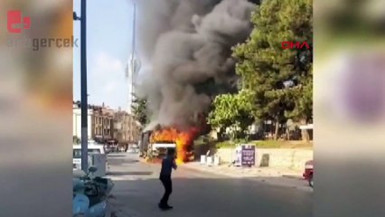 Çöp kamyonu alev alev yandı