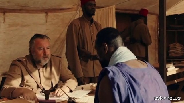 Omar Sy rende omaggio agli africani in guerra per la Francia