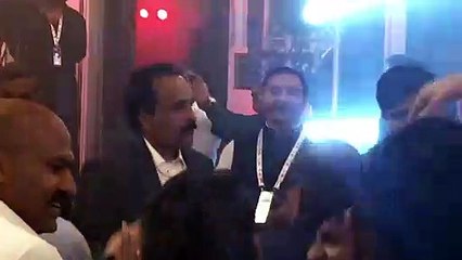 चंद्रयान 3 पहुंचा चांद पर तो इसराेे प्रमुख के पांव अब जमीन पर नहीं पड़ रहे