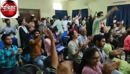 चांद पर पहुंचने की खुशी, भारत माता के जयकारे और दिवाली सा माहौल