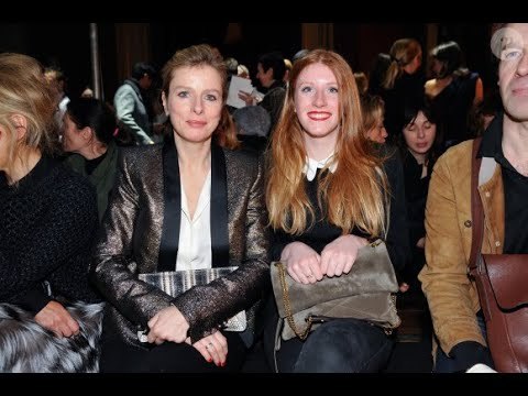 Karin Viard totalement nue et sa fille Marguerite topless : mère et fille affichent leur corps fiè