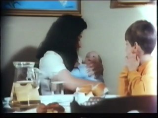 Η ΑΡΙΑΔΝΗ ΜΕΝΕΙ ΣΤΗ ΛΕΡΟ - 1993 - VHSRip - 720x524 - Α' ΜΕΡΟΣ