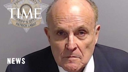 Giuliani Turns Himself In on Georgia 2020 Election Charges After Bond Is Set at $150,000