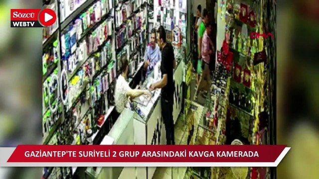 Gaziantep'te Suriyeli 2 grup arasındaki satır ve sopalı kavga kamerada