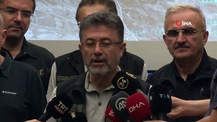 Çanakkale'de yangınla mücadele devam ediyor