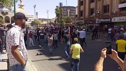 متظاهرو السويداء يطالبون برحيل النظام السوري