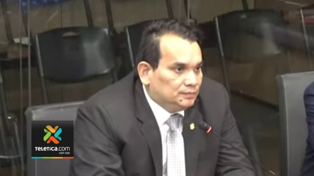 tn7-Director-de-OIJ-dice-que-no-pueden-abrir-500-celulares-ligados-investigados-por-falta-de-recursos-230323