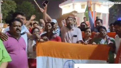 पूर्णिया: चंद्रयान- 3 की सफल लैंडिंग के ऐतिहासिक पल पर जश्न, कहा- विश्व में बजा भारत का डंका