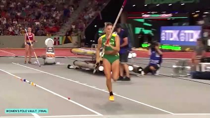 Moon and Kennedy choose to share gold in women's pole vault