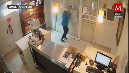 Reconocimiento a empleada en Campeche que frustró robo con violencia en pastelería