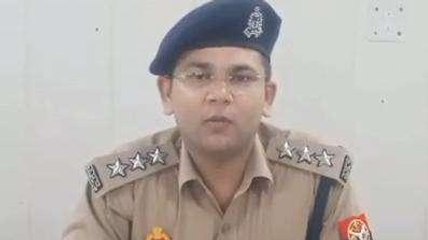 सम्भल: बारिश से गिरा मकान, मलबे में दबे पिता-पुत्री की मौत, मची चीख - पुकार