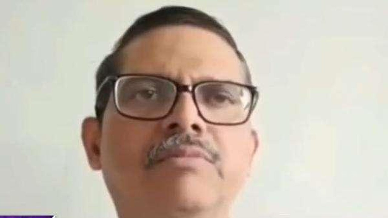 लखनऊ: पूर्व आईपीएस अमिताभ ठाकुर ने राज्य सरकार से मांगा 10 करोड़ रुपये मुआवजा