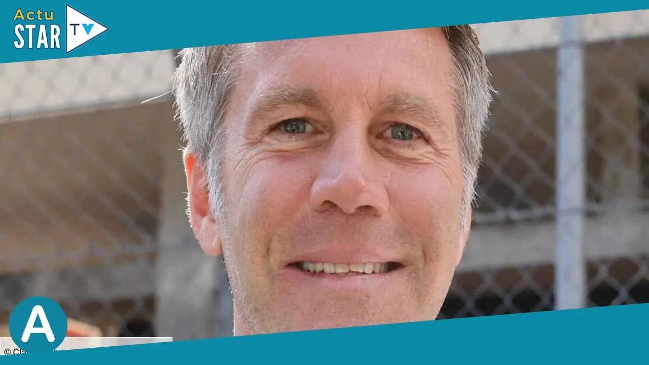 Emmanuel Philibert de Savoie  en vacances, il fait une énorme surprise à ses filles