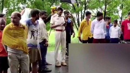 बारिश से बचने के लिए पेड़ के नीचे खड़े थे दो दोस्त, अचानक गिरा ठनका और बिछ गई लाशें