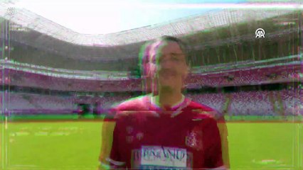 Sivasspor, Rey Manaj'ı transfer etti