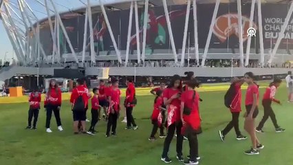 BUDAPEŞTE - Depremzede çocuklar, Dünya Atletizm Şampiyonası heyecanını yerinde yaşıyor