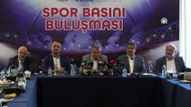 İSTANBUL - Bakan Bak: ''Türkiye şu anda Avrupa Futbol Şampiyonası için önemli bir çalışma içinde''