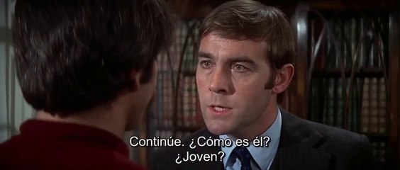 ''Follow Me'' ("The Public Eye", 1972) Spanish Subtitles - Mia Farrow, Michael Jayston, Topol