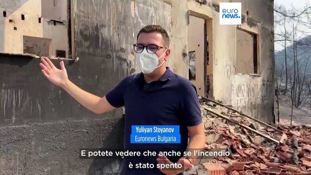 Grecia, sesto giorno consecutivo di incendi. Decine i focolai ancora attivi, il vento non dà tregua