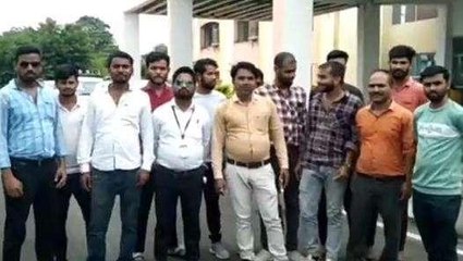 बालाघाट: जिला चिकित्सालय के आउटसोर्स कर्मचारियों को किया कार्य से पृथक, सौपा ज्ञापन
