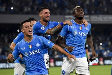 Serie A : Le Napoli de retour à la maison avec un succès en battant Sassuolo