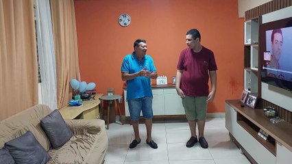 Luís Henrique e Vovô Valdivino Dançando Bebo e Não Choro
