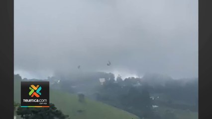 tn7-fuertes-vientos-afectaron-casas-en-cartago-270823