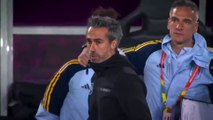 Dopo il bacio sulla bocca il video dell'allenatore della Spagna che tocca il seno dell'assistente