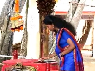 Download Video: Koottalumoodu bhadreswari Amman temple festival song 2008