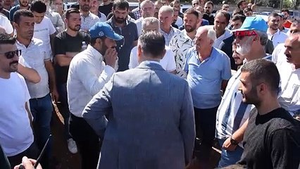 Verilen fiyatı yetersiz bulan çiftçilerden traktörlü eylem