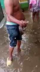 En La Ciénaga de Los Mina encuentran serpiente en las lluvias de la tormenta Franklin