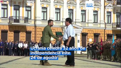 El presidente Zelenski saluda a los ucranianos como "pueblo libre" en el Día de la Independencia