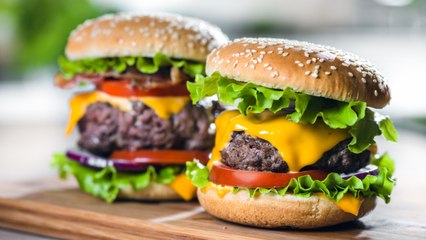 Kraft Just Settled the Debate On How To Make the Perfect Cheeseburger