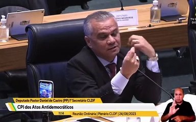 Em meio a silêncio eloquente, Mauro Cid decidiu responder a própria idade