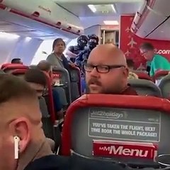 İngiltere-Türkiye uçağında bomba paniği... Özel Harekat müdahale etti