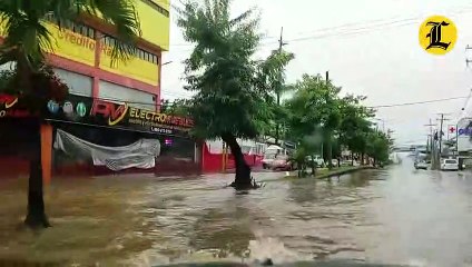 Tormenta Franklin deja grandes charcos en la Av. Charles de Gaulle