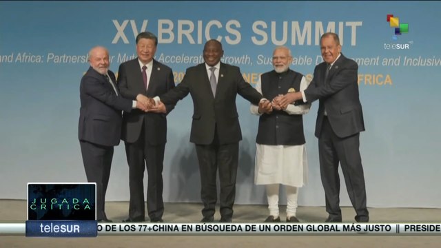 Jugada Crítica 24-08: Cumbre del BRICS allana el camino hacia una expansión global