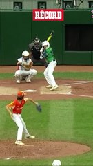 INCRÍBLE JUGADA EN LIGAS MENORES DE BEISBOL