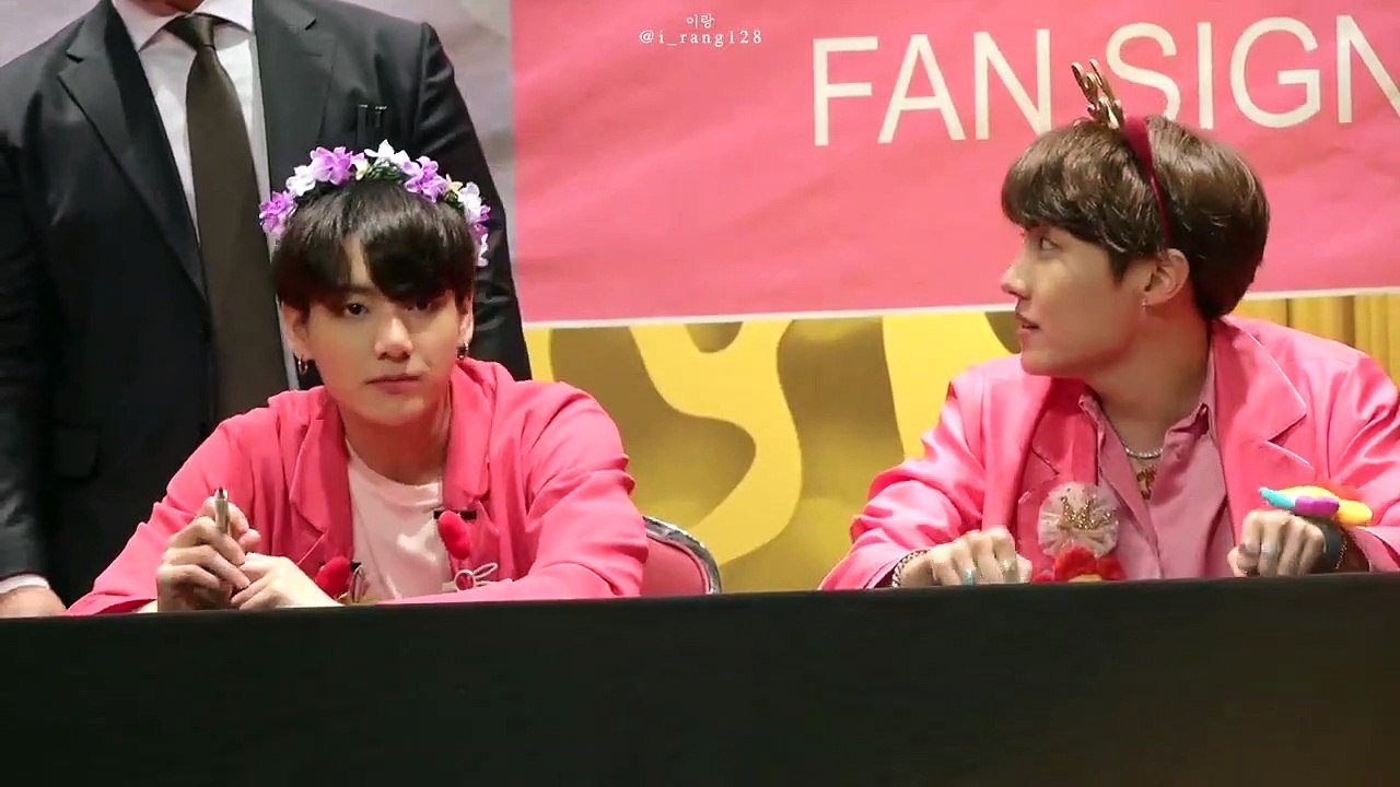 2019.04.27 (ENG) BTS Fansigning event 방탄소년단 팬싸인회 1주년 기념 영상 대방출 - video ...