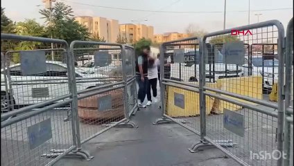İSTANBUL-KÜÇÜKÇEKMECE'DE BOŞANMAK İSTEYEN EŞİNİ SİLAHLA BAŞINDAN VURAN ŞÜPHELİ YAKALANDI