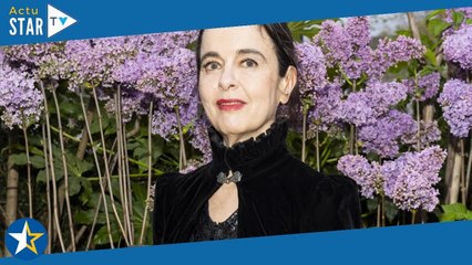 Ca m'a sauvée  Amélie Nothomb anorexique après un viol par quatre hommes, bouleversantes confiden