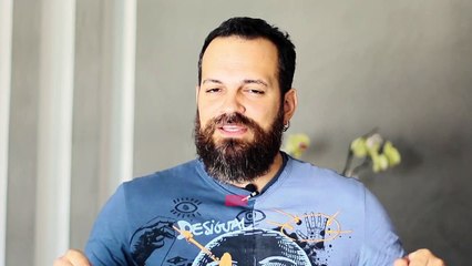 Ela que Mora no Andar de Cima | movie | 2020 | Official Featurette