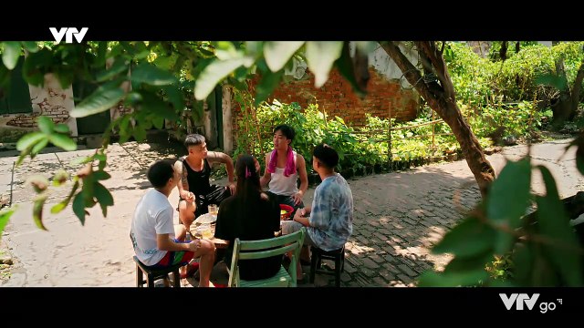 Làng trong phố - Tập 18 - Mến bất thình lình lên thành phố thăm Hiếu