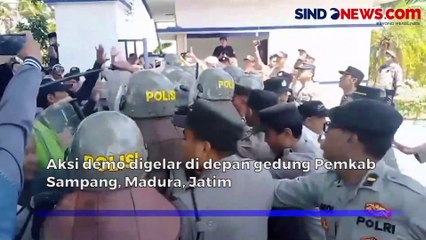 Demo Pedagang Mayoritas Emak-Emak di Sampang Berakhir Ricuh