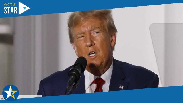 Donald Trump inculpé son mugshot historique révélé, les internautes n'en reviennent pas